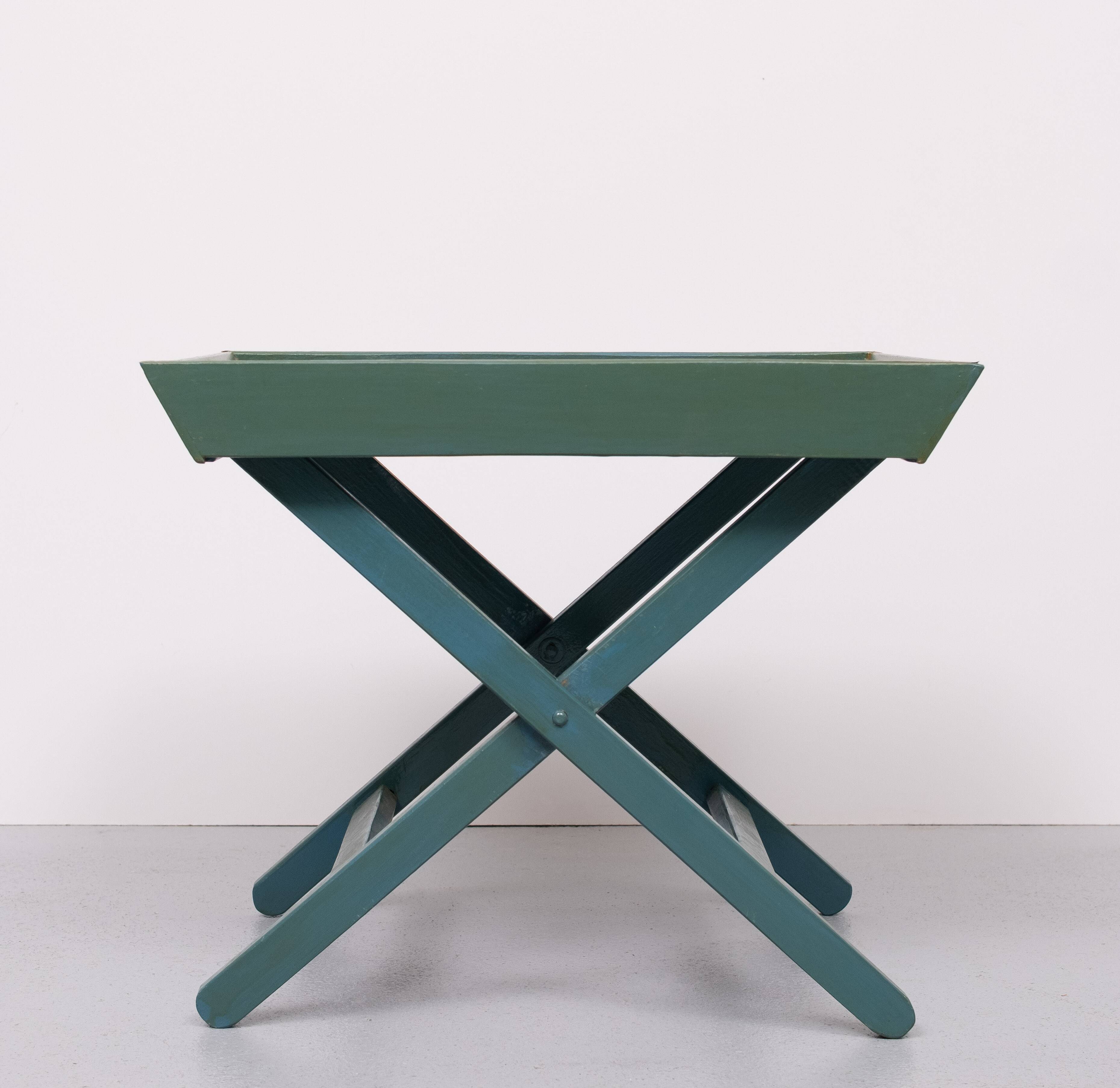 Turquoise Owl cross legs Serving table 1950s