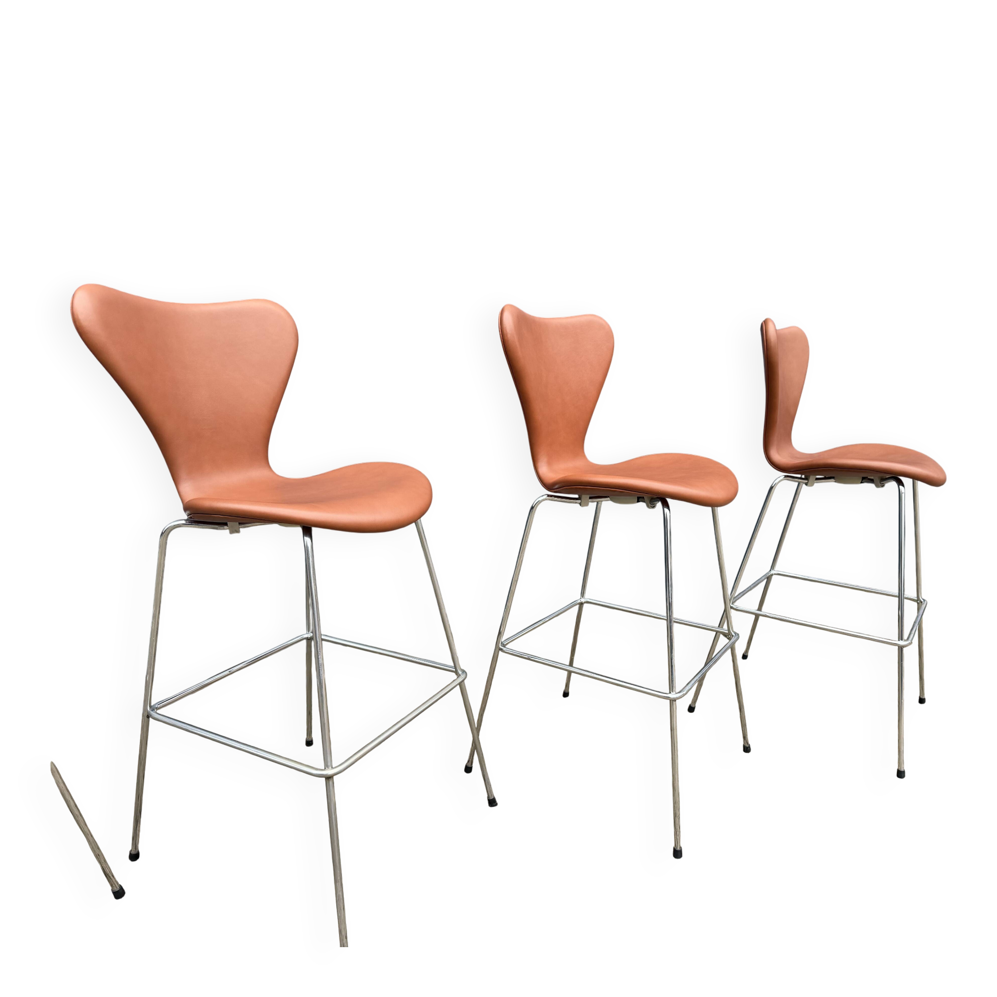 Fritz Hansen Series 7 Bar Stools Arne Jacobsen