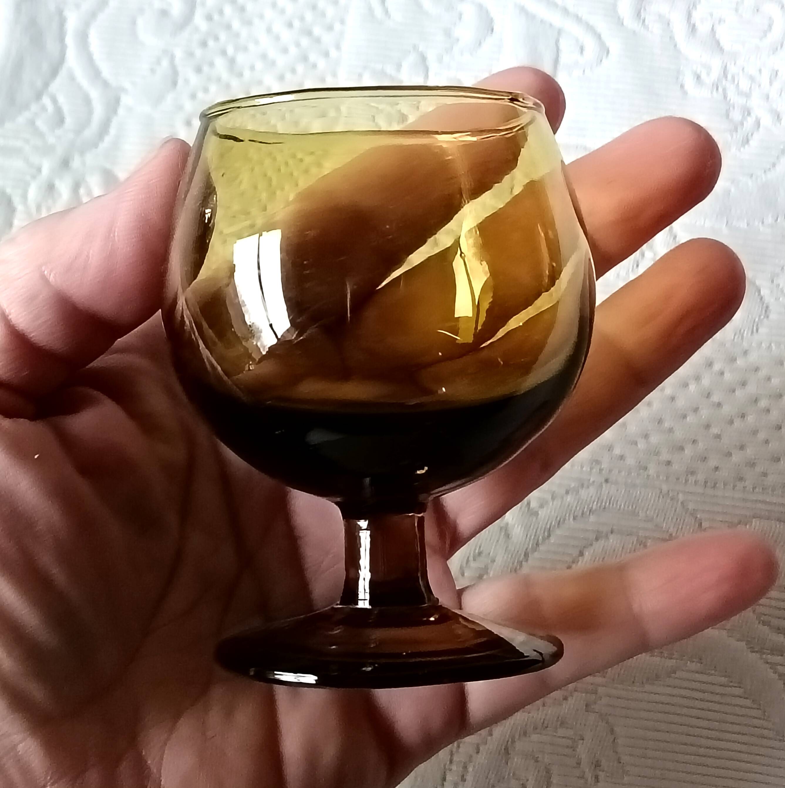 4 liqueur glasses 11 cl vintage brown foot
