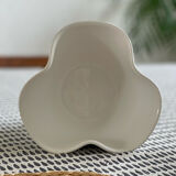 Porcelain cup
