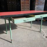 Table industrielle 1950