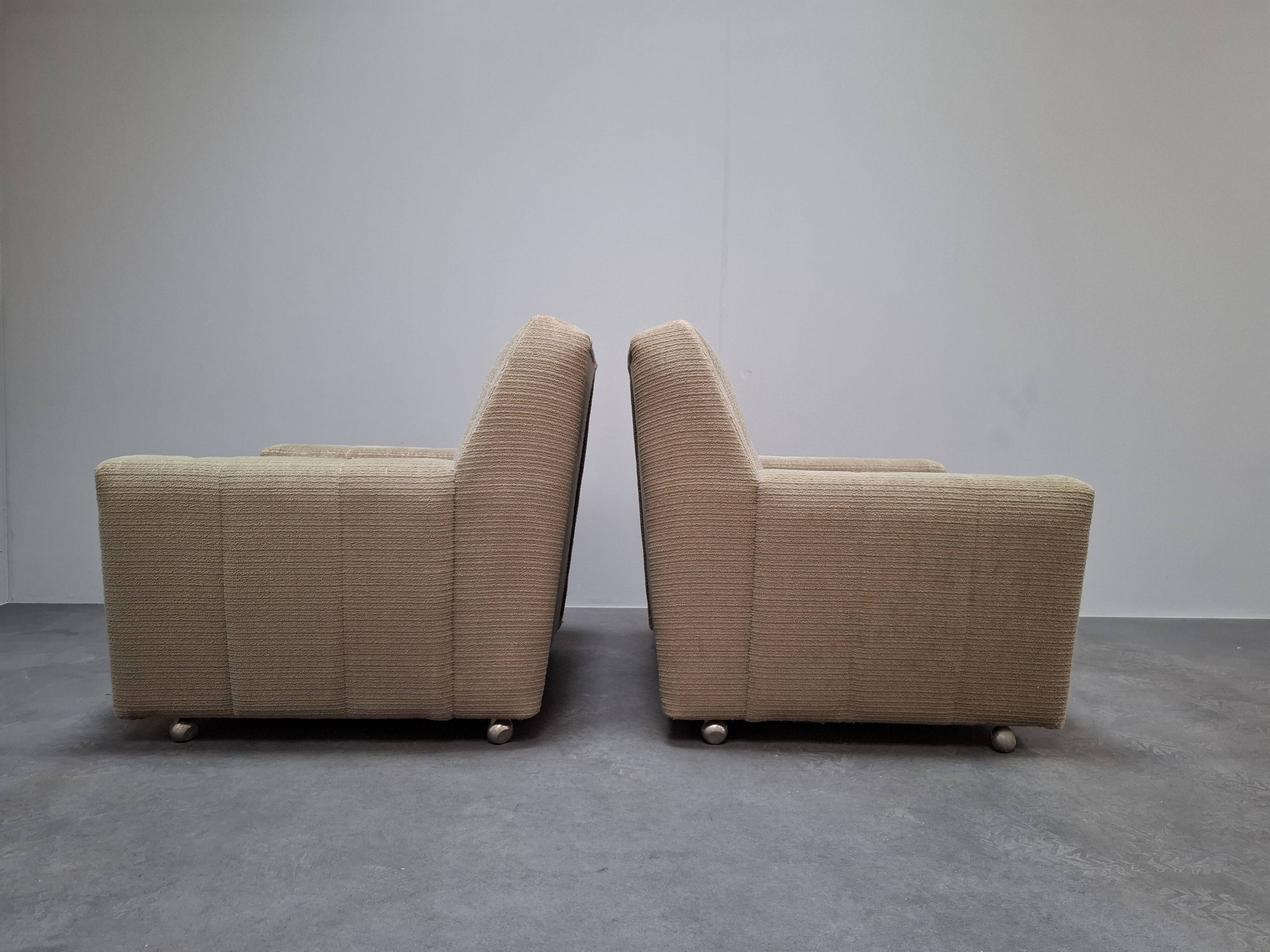 Paire de fauteuils lounge Wiberg Mid-Century Modern par UP Závody Rousínov