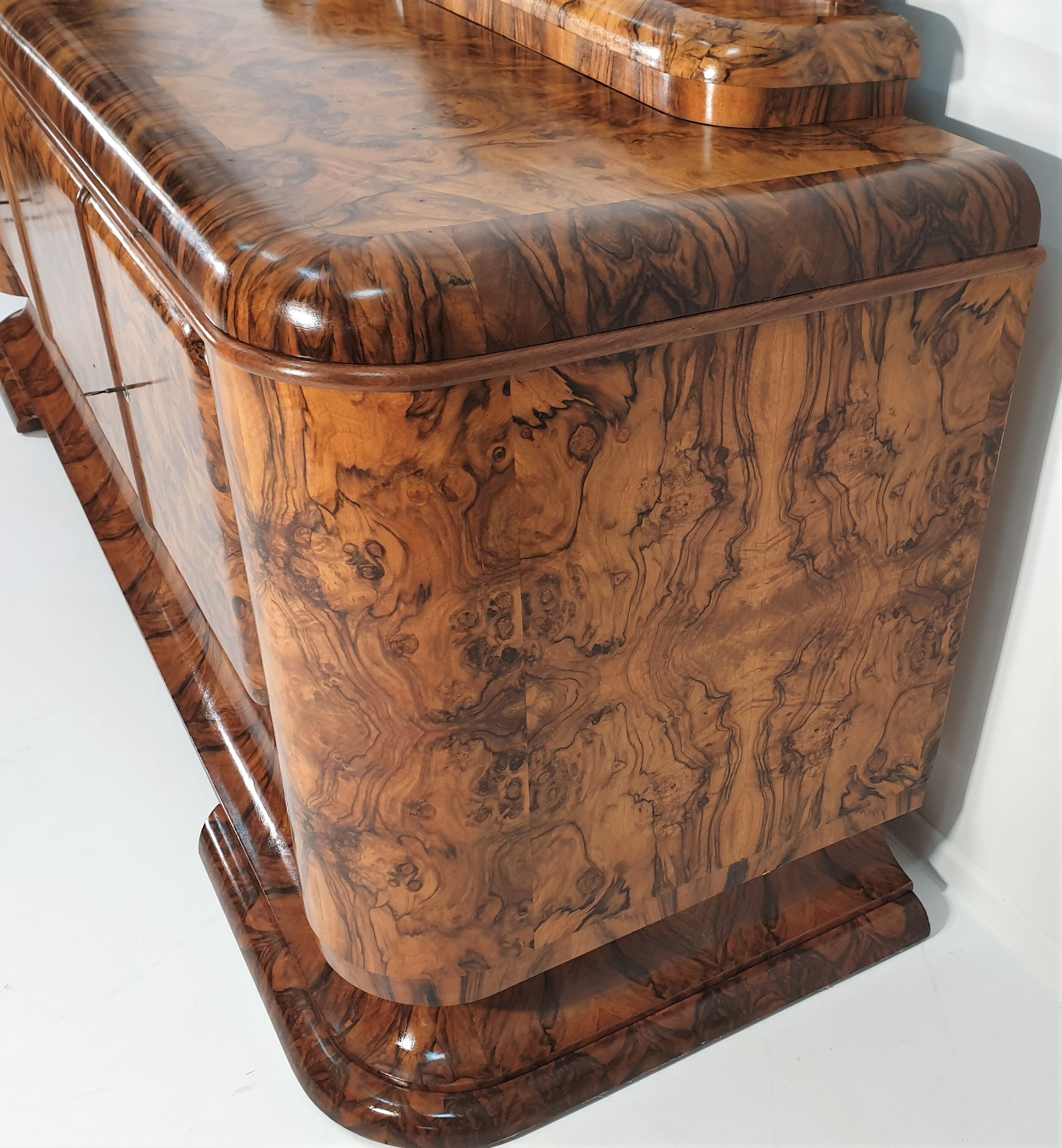 Art Deco Walnut Veneer Buffet, 1940s