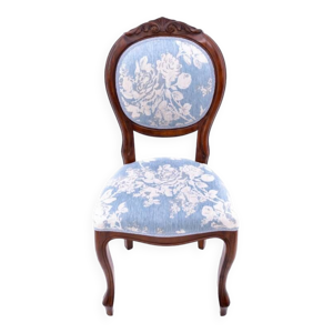 Chaise ancienne datant