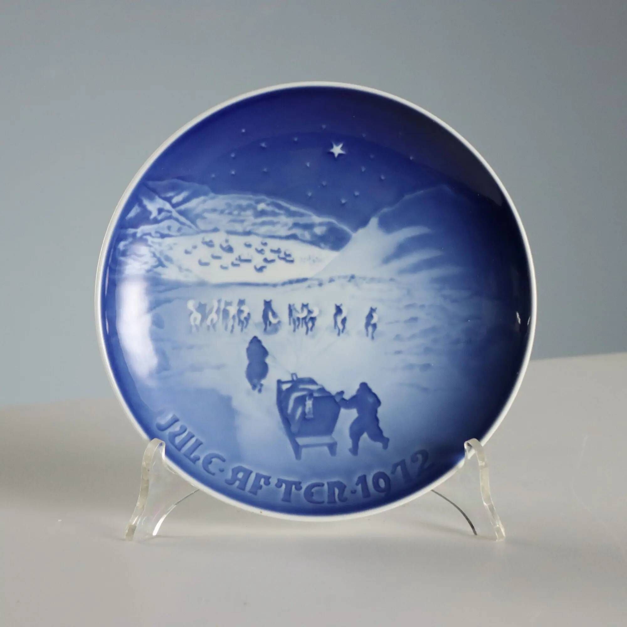 Set of 15 Bing & Grøndahl Copenhagen porcelain plates Denmark '900