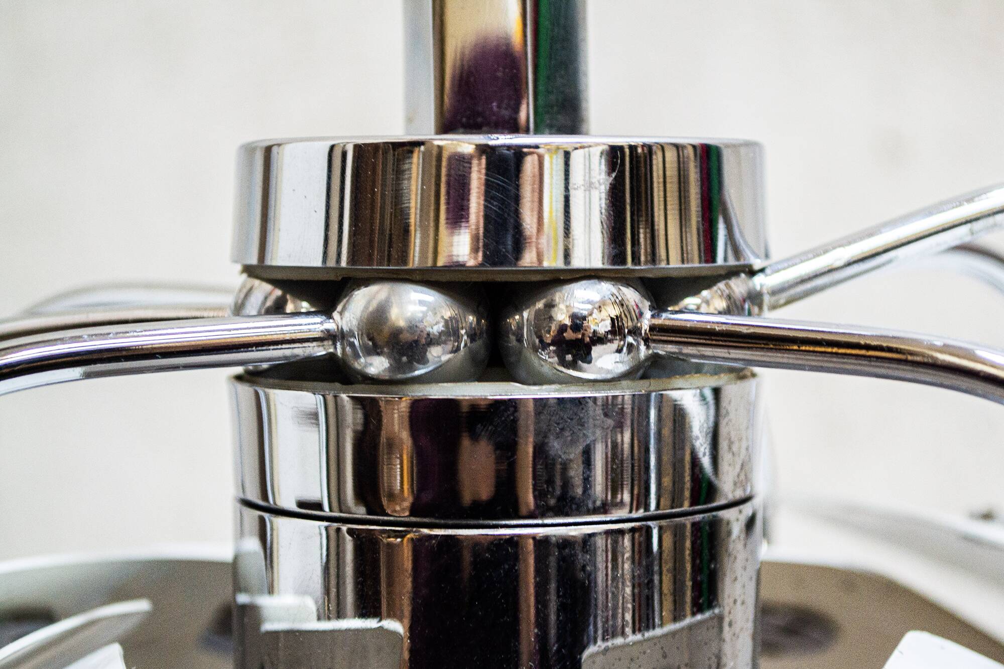 Lampadario con raggi orientabili Space Age Italia Anni '70