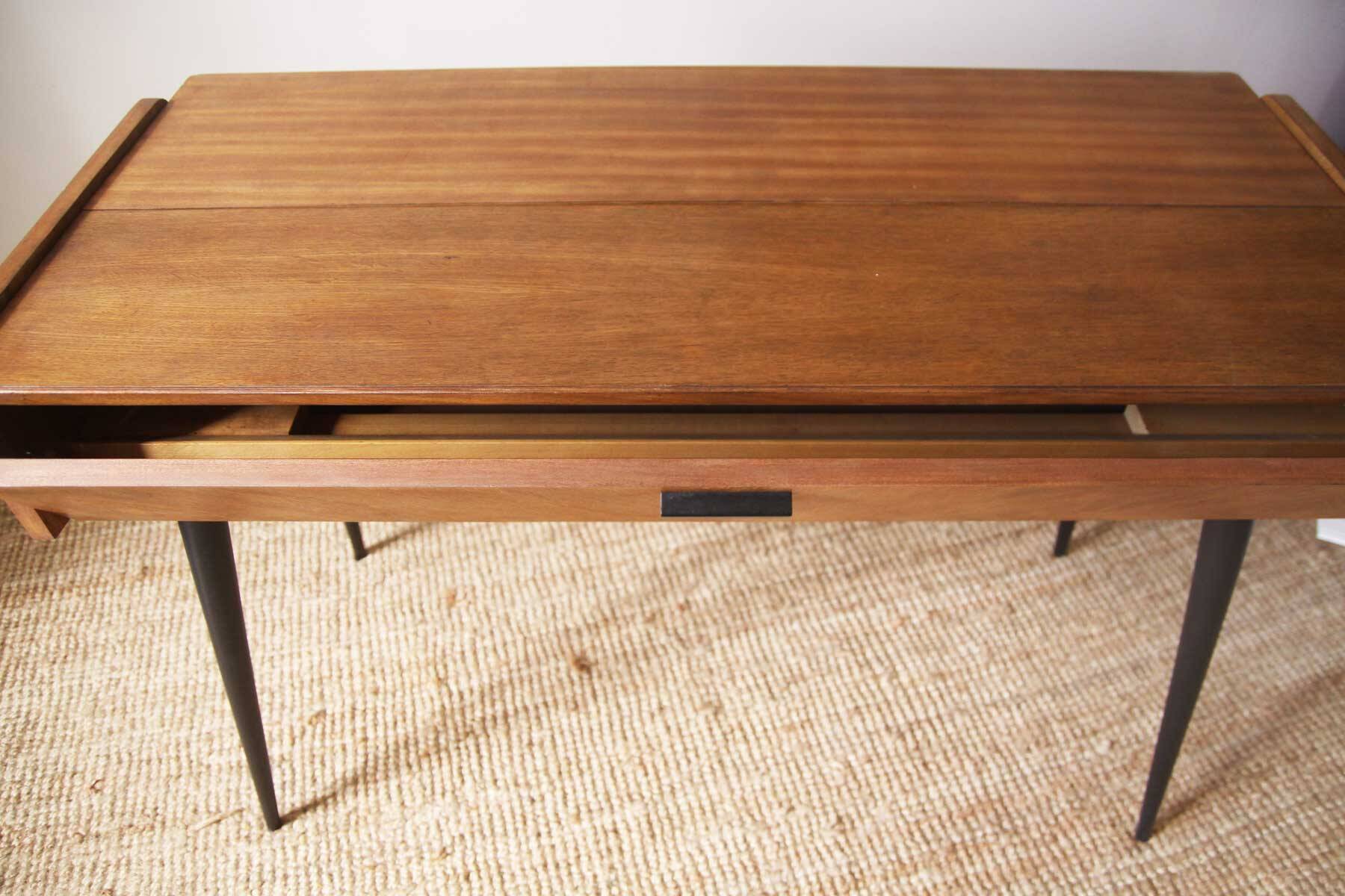 Old knitting compass feet console