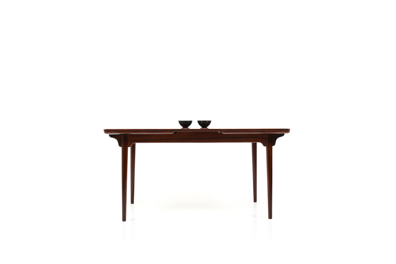 Danish dining table by Gunni Omann
