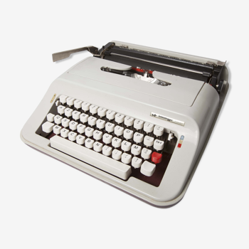 Machine à écrire Sheidegger Président par Olivetti