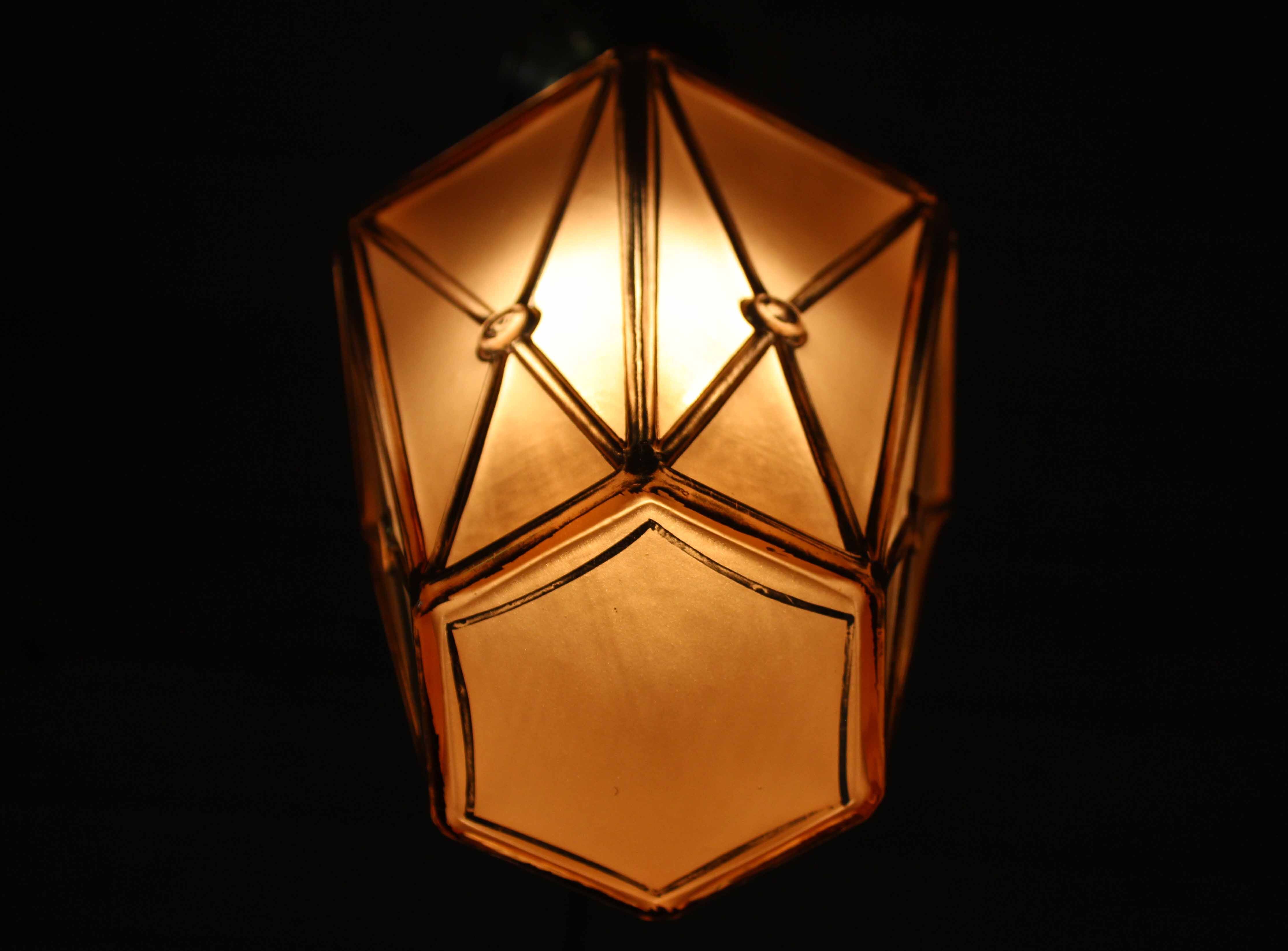 Art Deco suspension in pink and brass glass