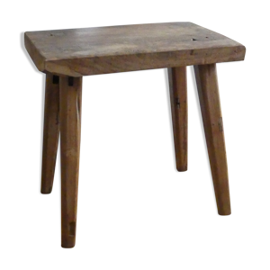 Tabouret bois brutaliste