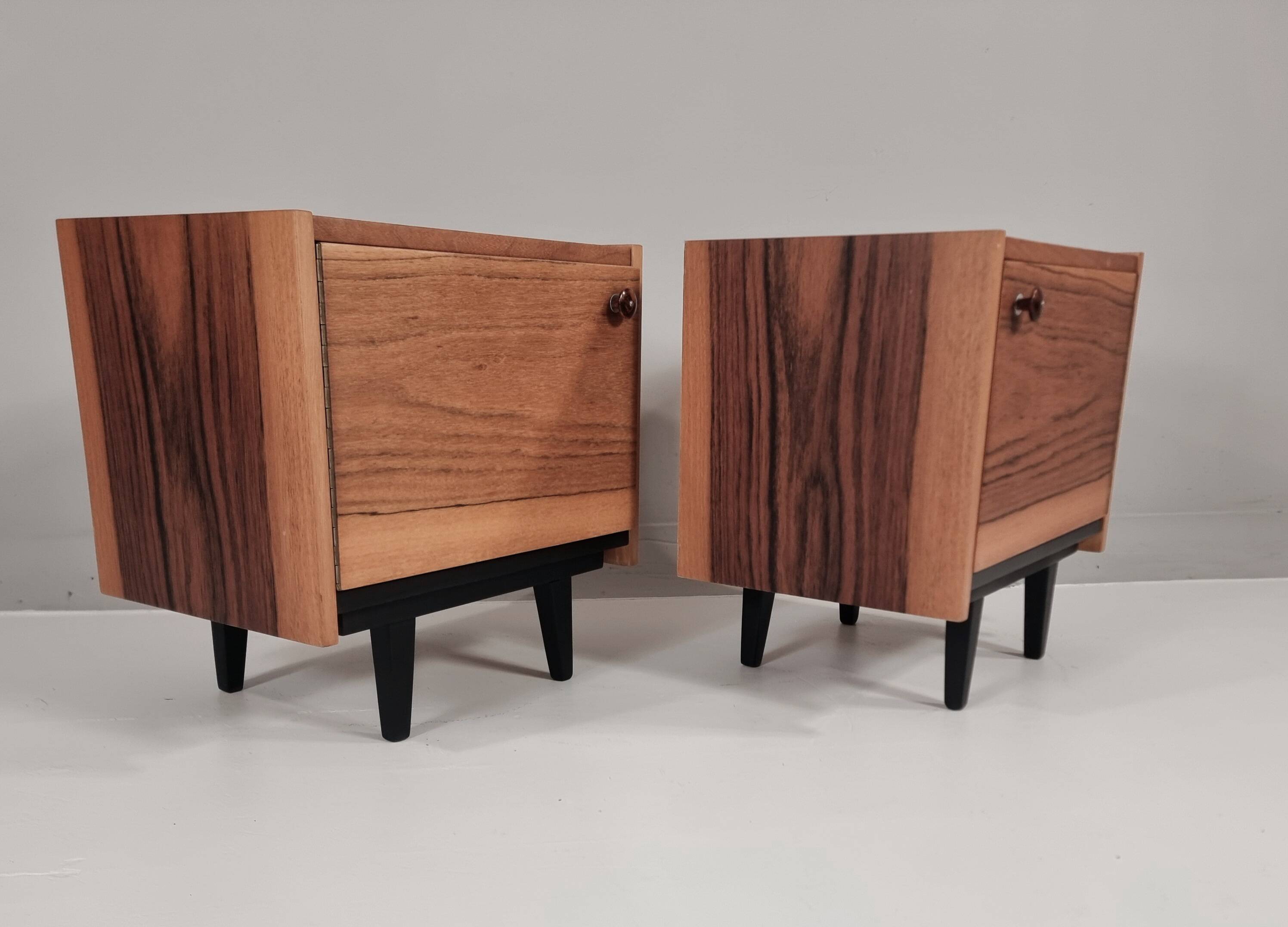 Tables de chevet, années 1970, lot de 2
