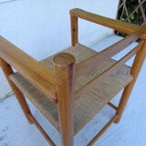 Pair of mulched chairs