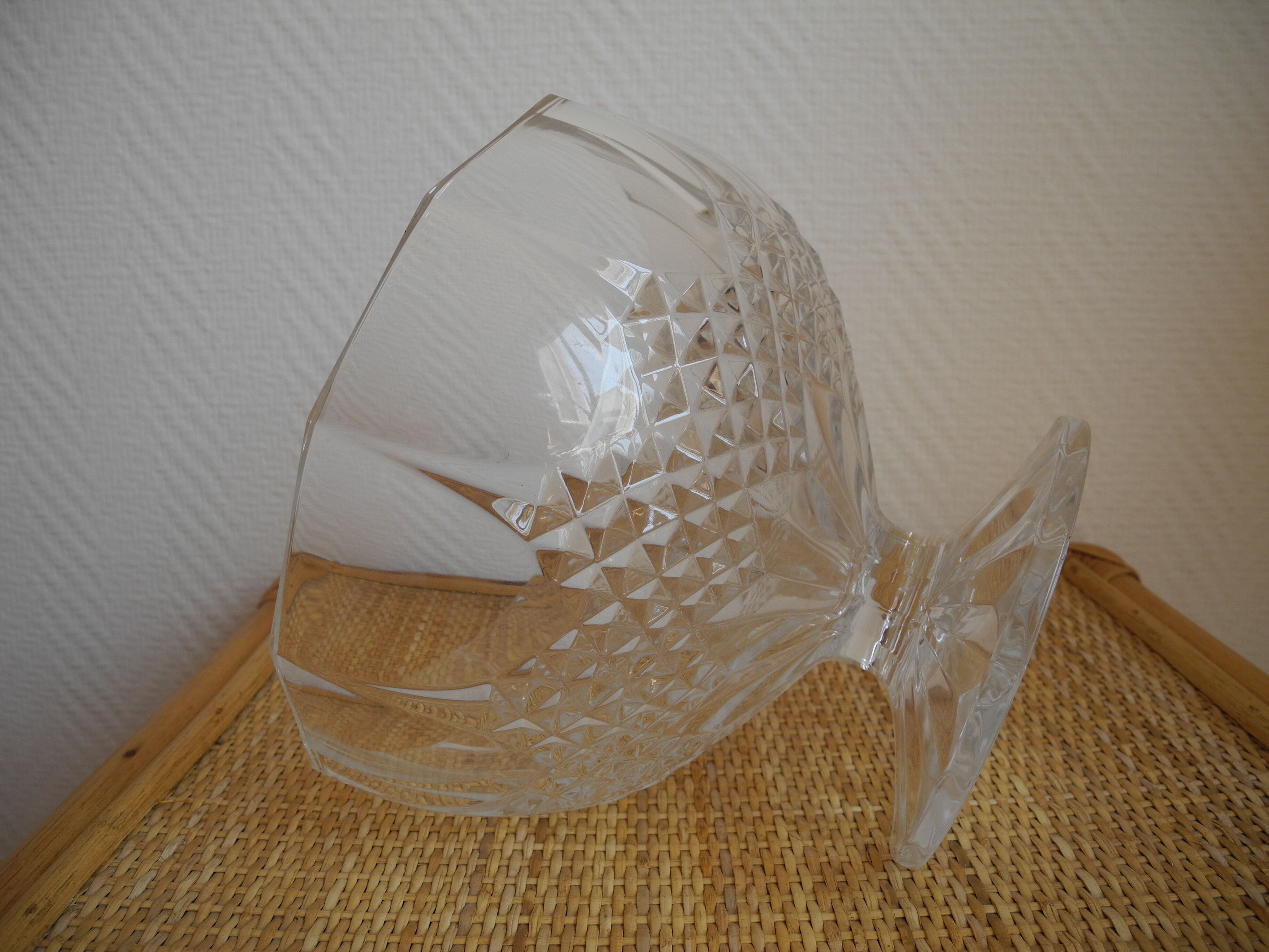 Vintage crystal molded deco rvintage crystal cup