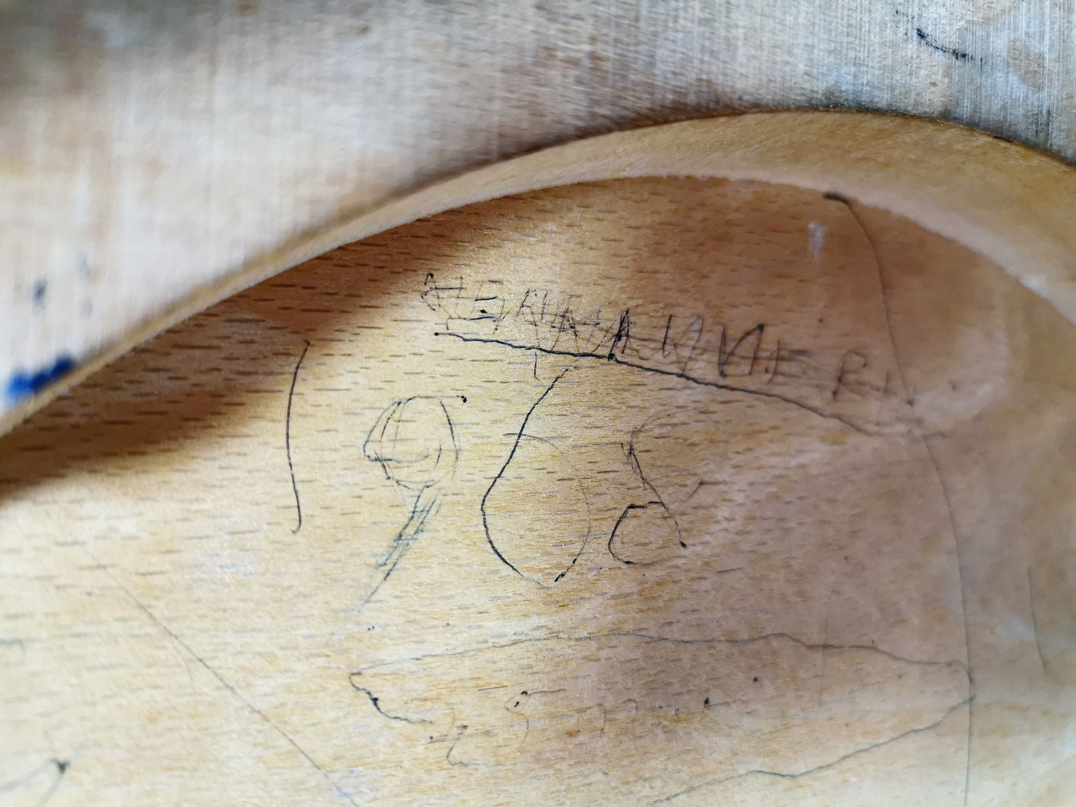 Chair by Ilmari Tapiovaara