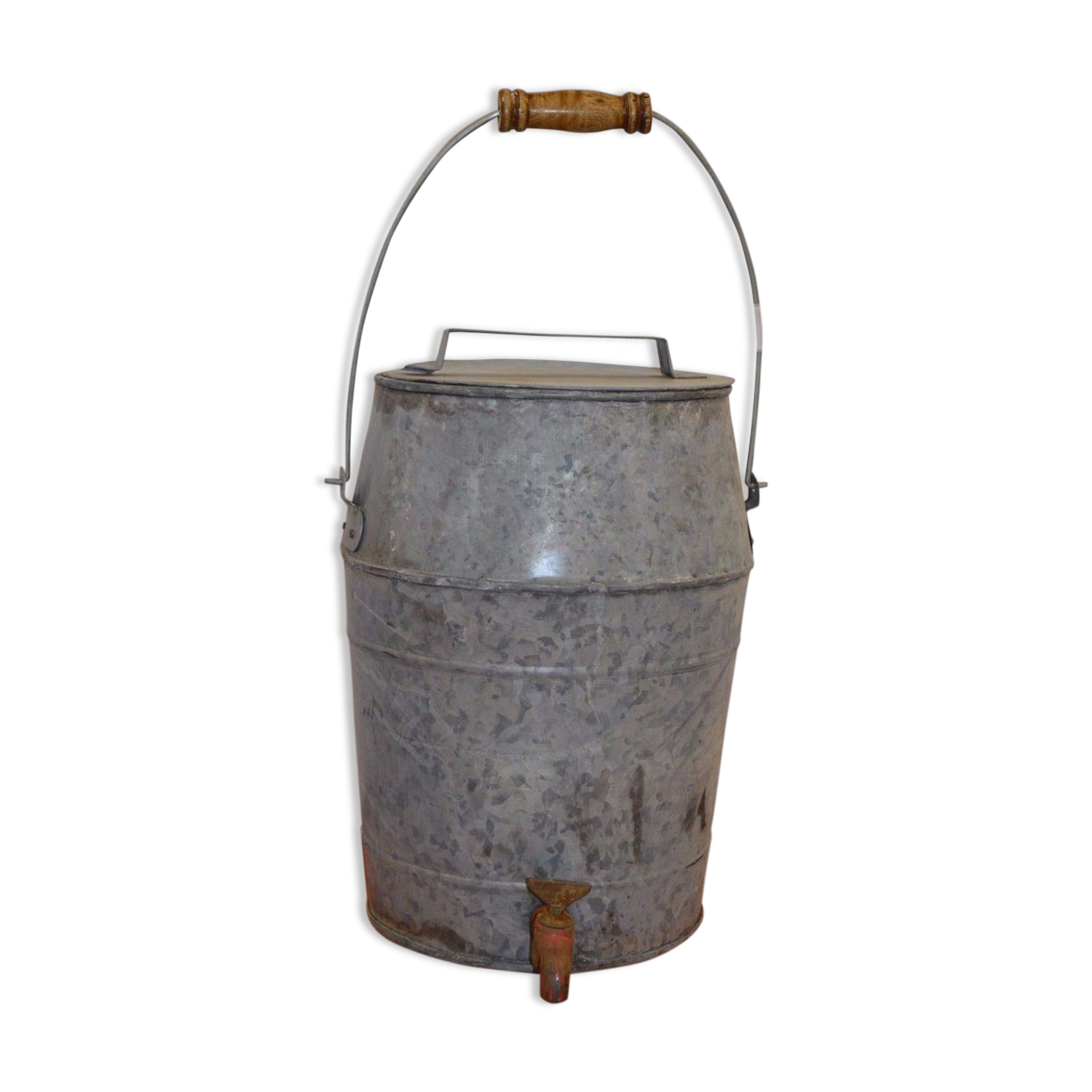 Zinc basin with a faucet