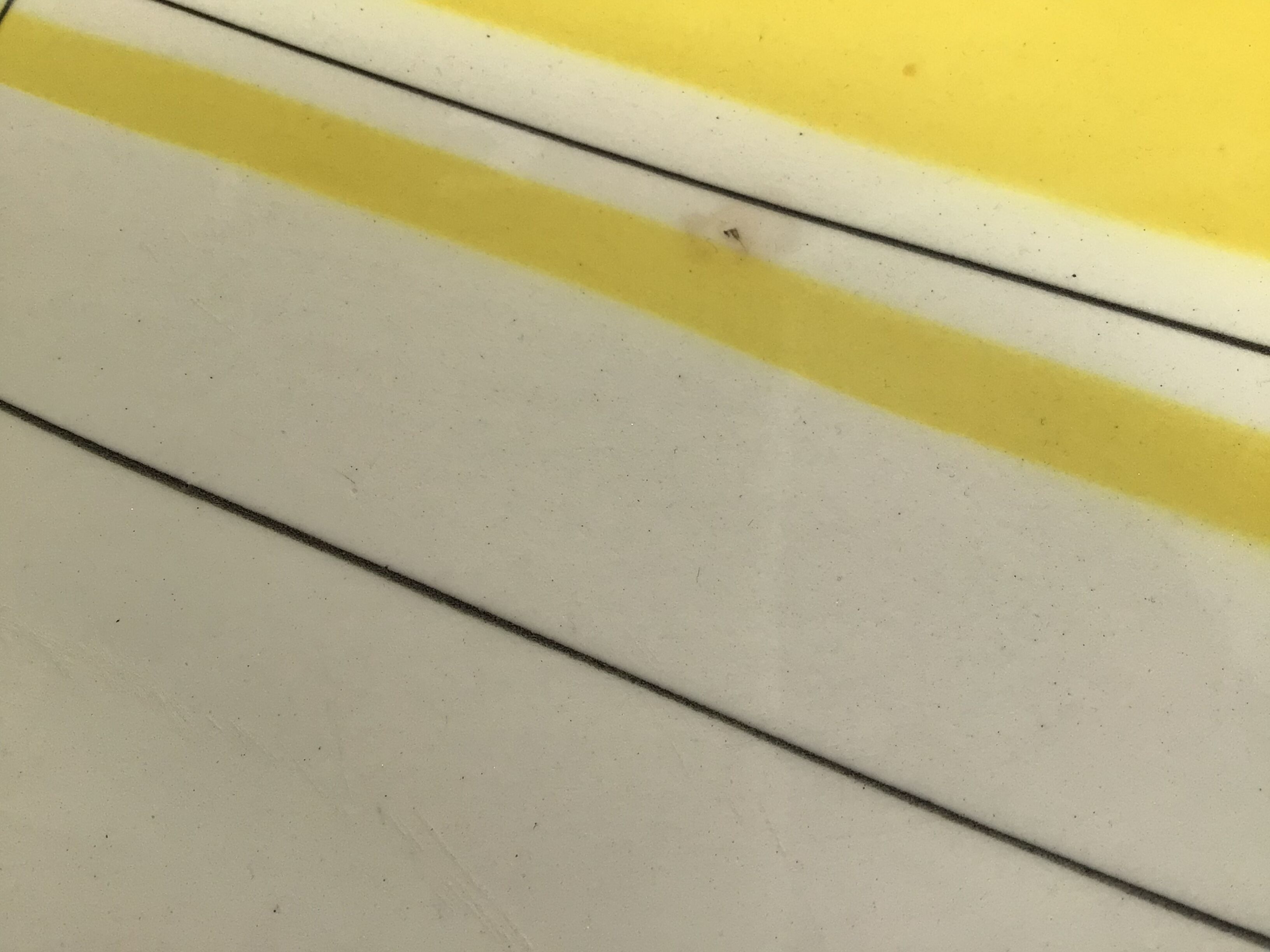 Oval flat Salins Montreal yellow tiles