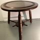 Table basse moderniste en bois tourné, années 1950