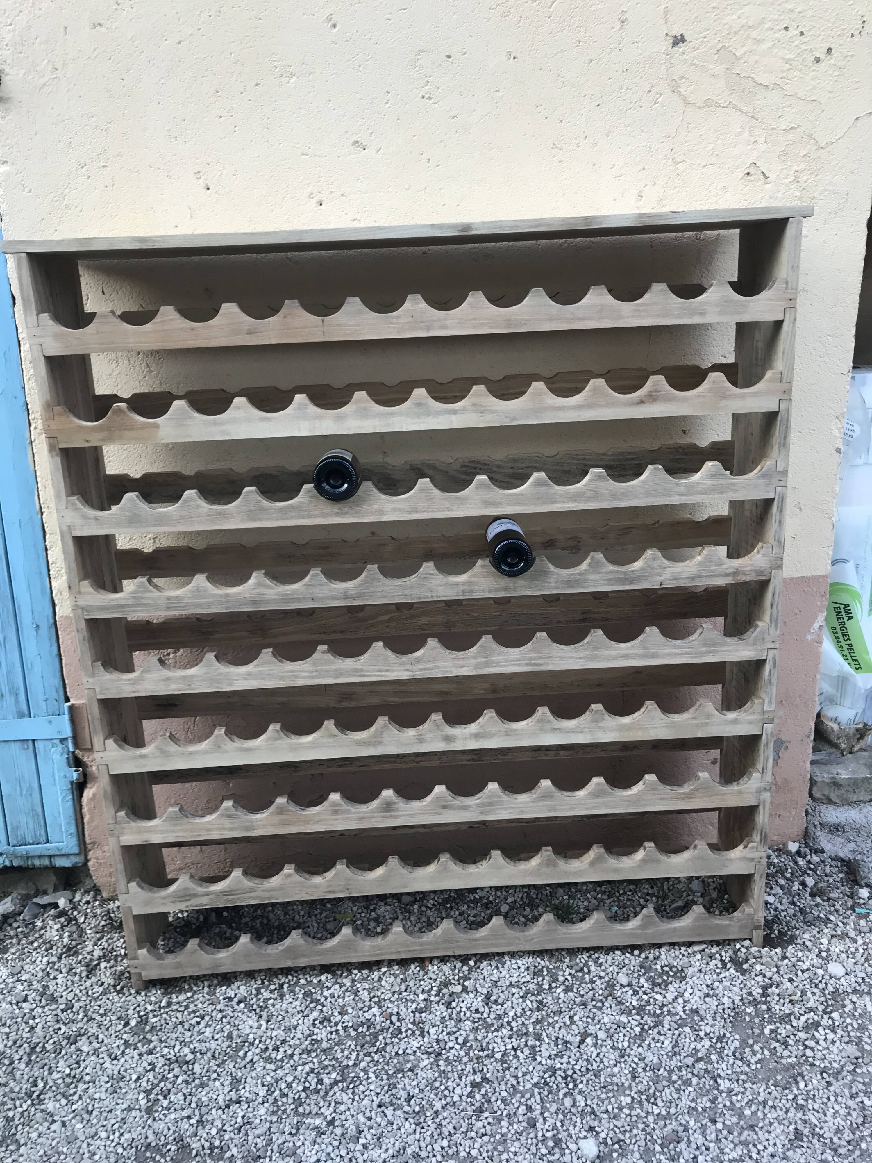 Wooden bottle holder