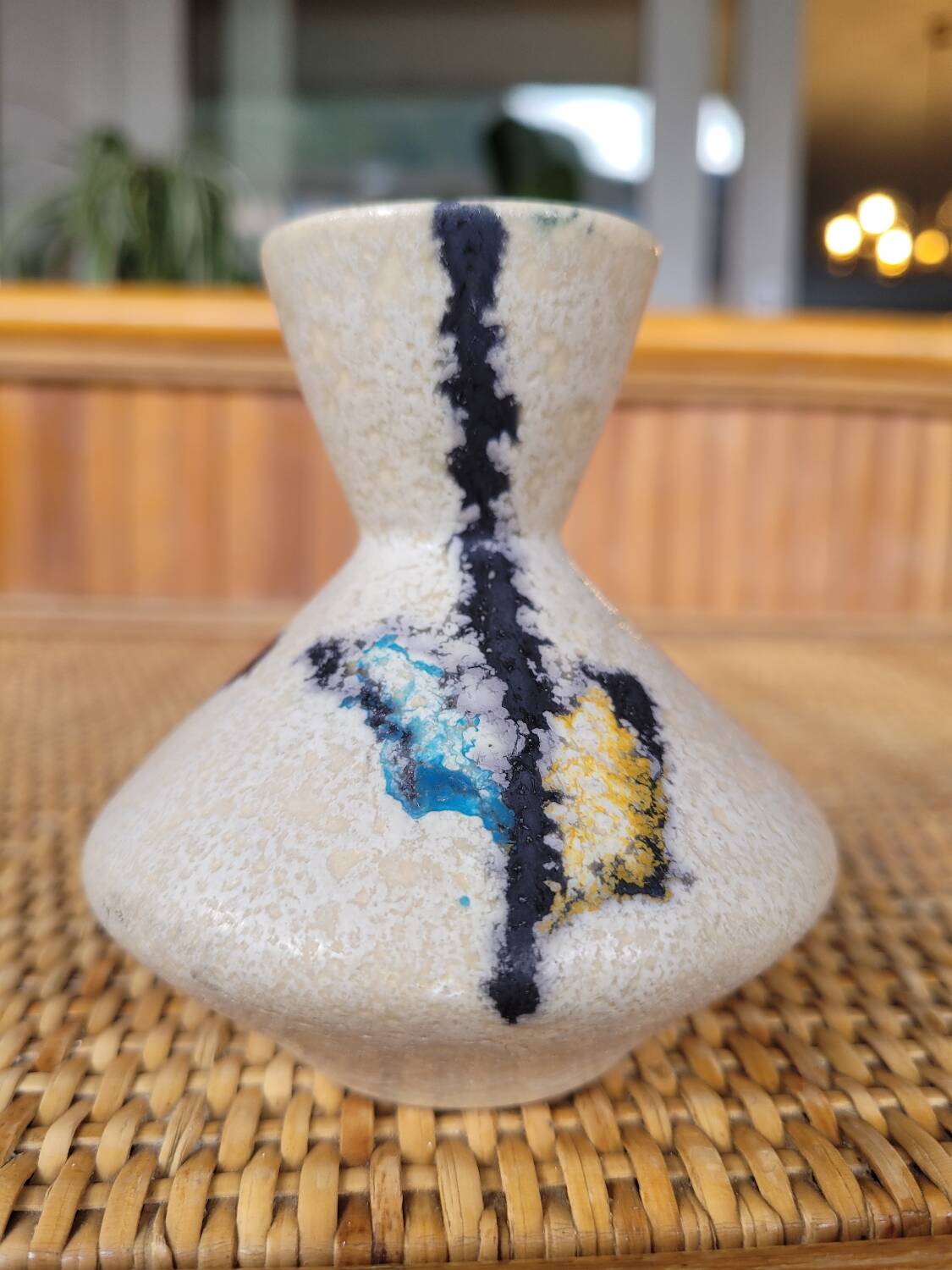 Small vintage vase or diffuser