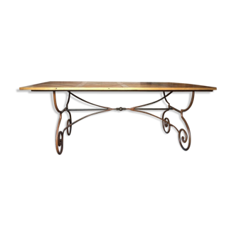 Dining table dining room in old wood panels on wrought iron cradle