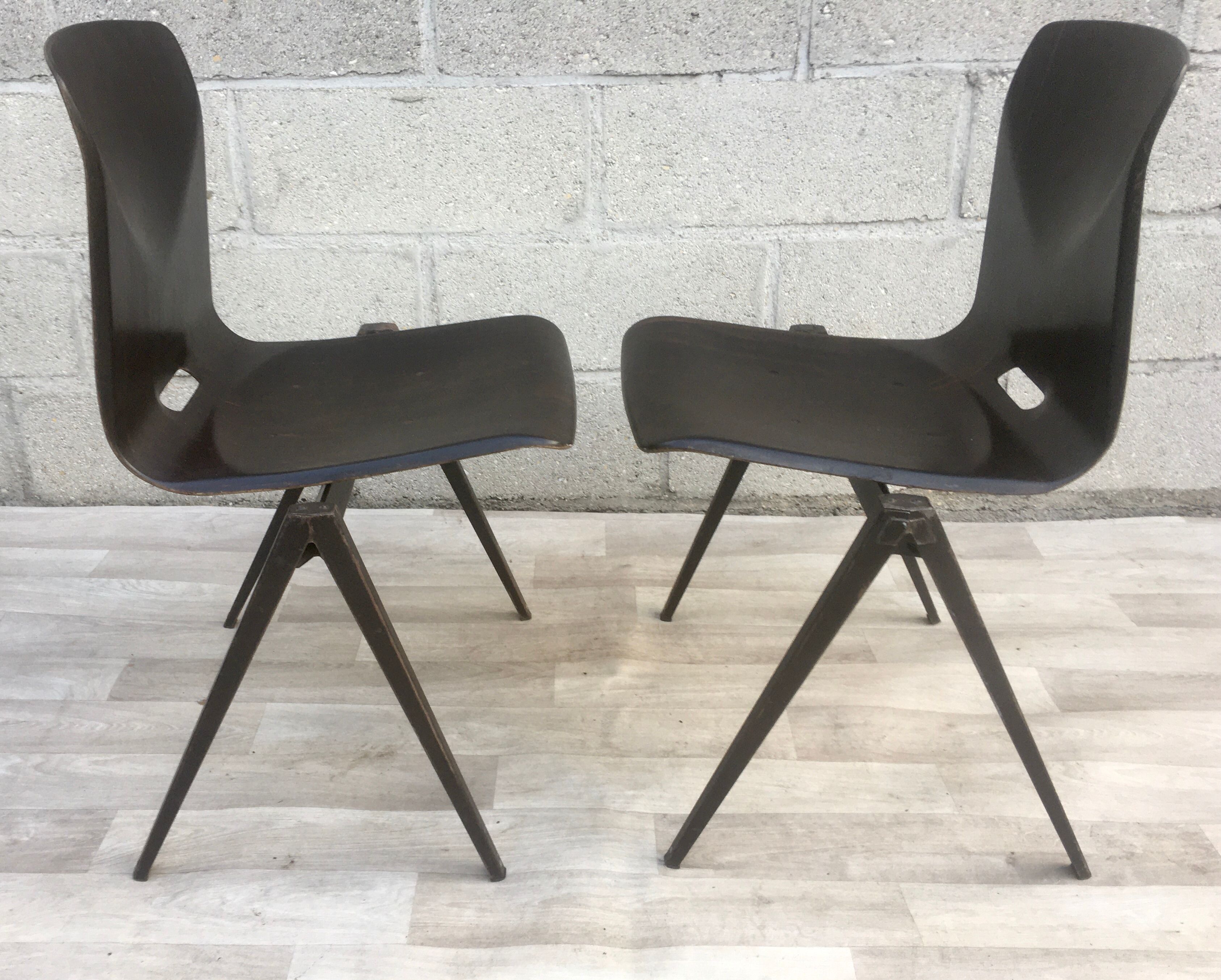 Chairs Galvanitas S22