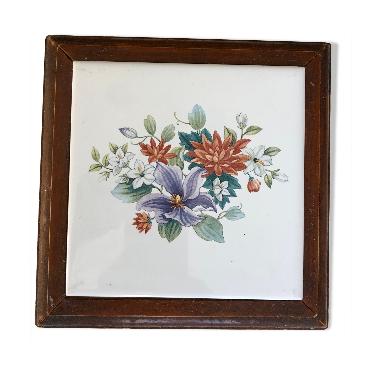 Under the plate in earthenware