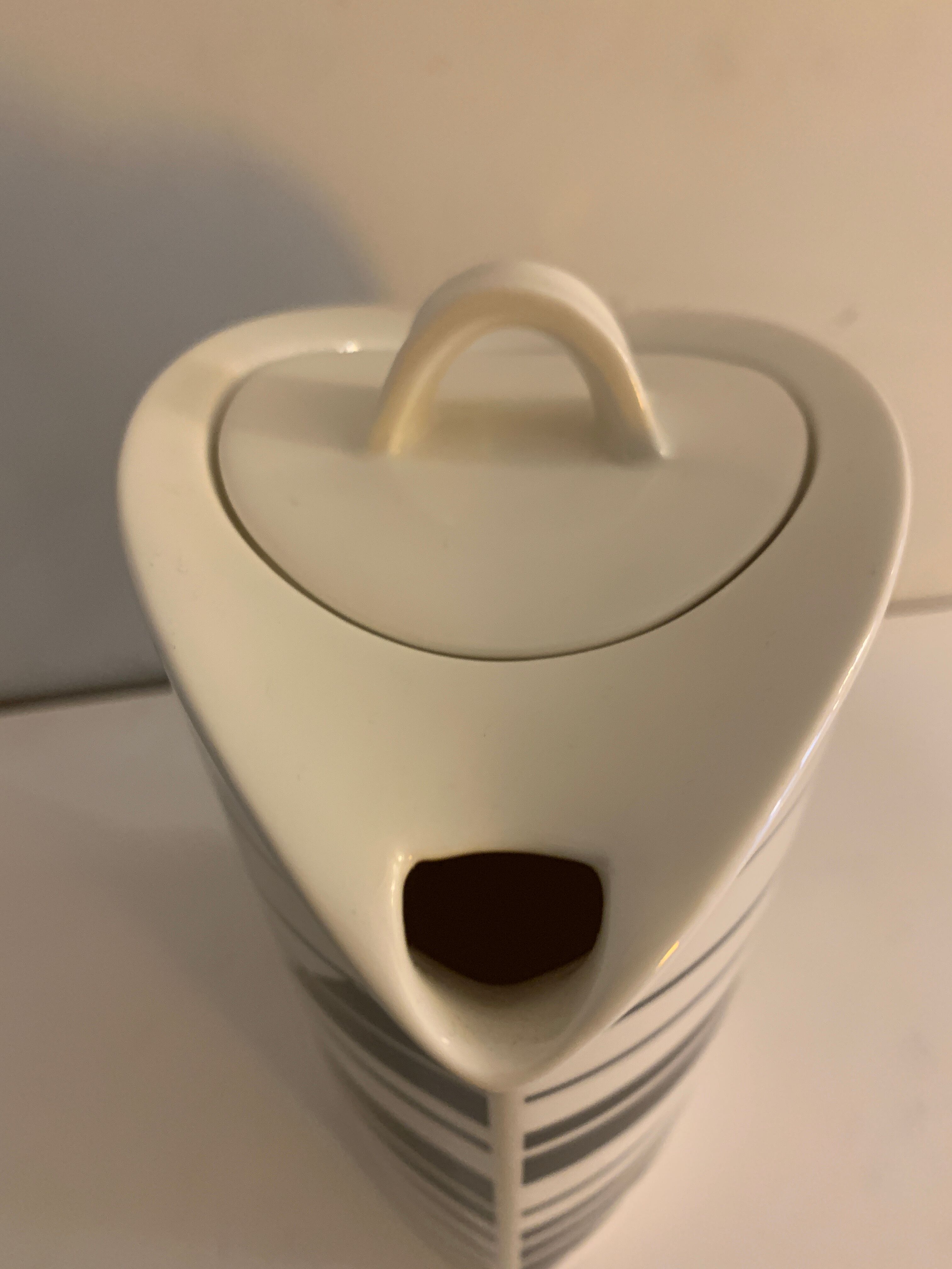 Verse tea coffee and milk pot Villeroy and Boch, Linea collection