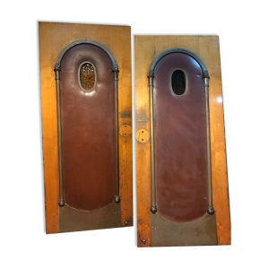 Paire de portes battantes
