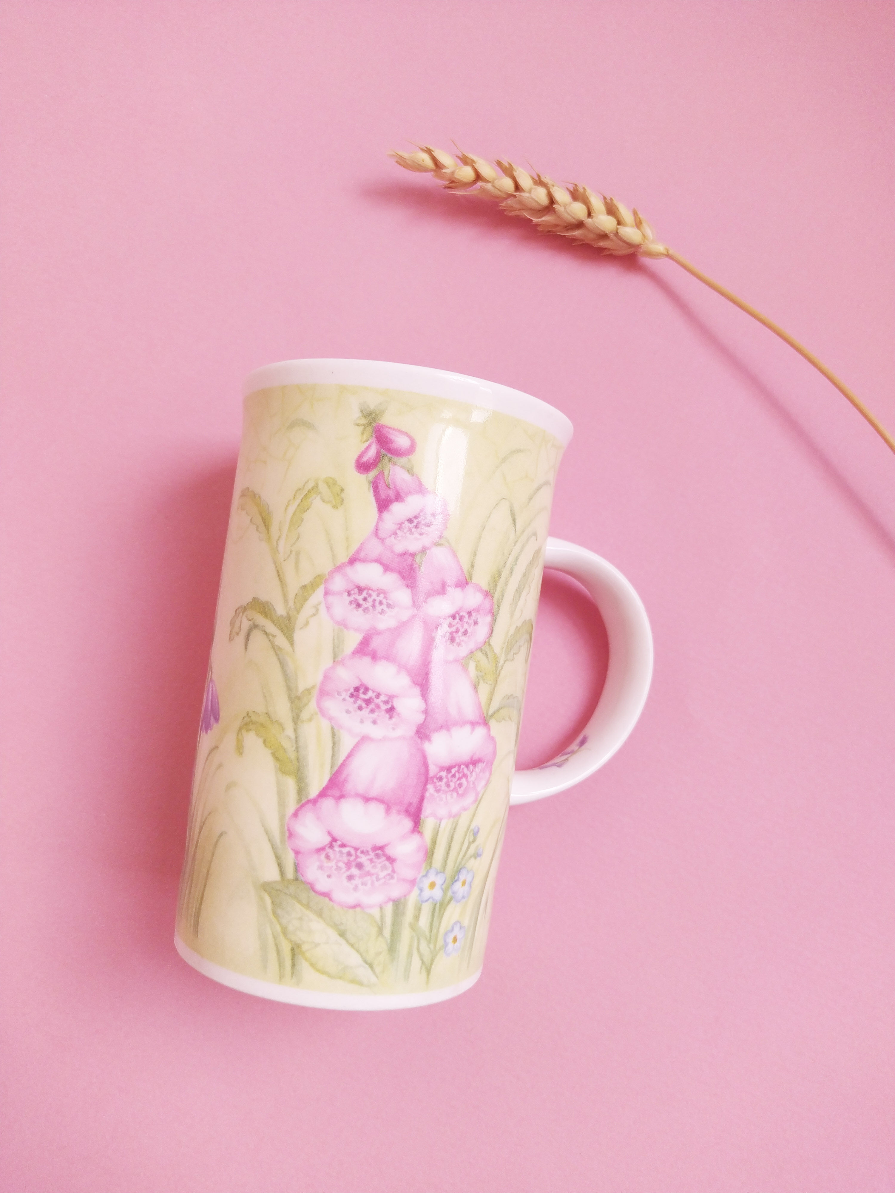 Mug Roy Kirkham foxglove fine bone china collection