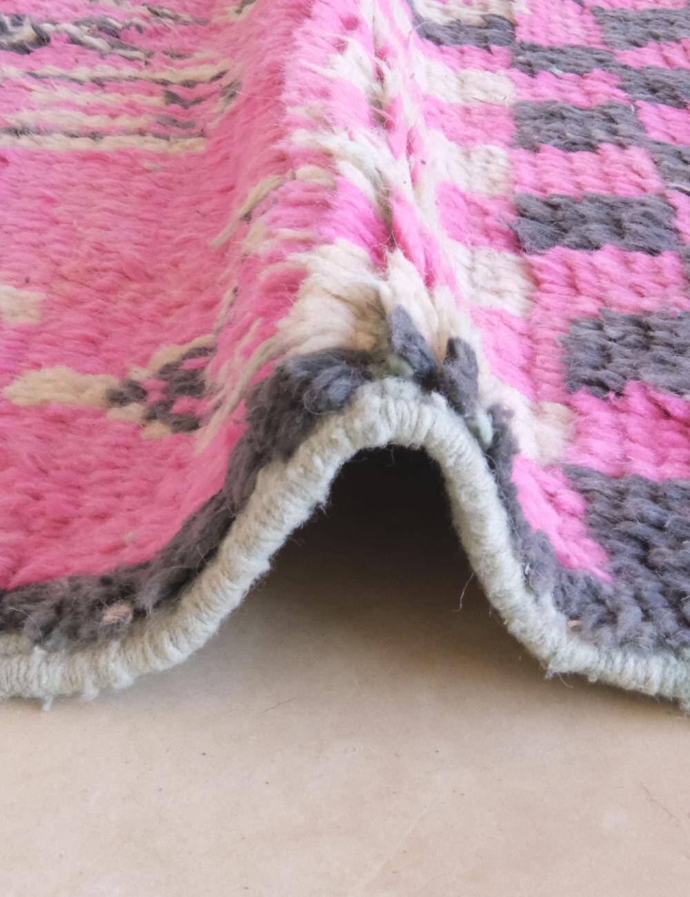 Pink Runner Rug - 354 x 83 cm