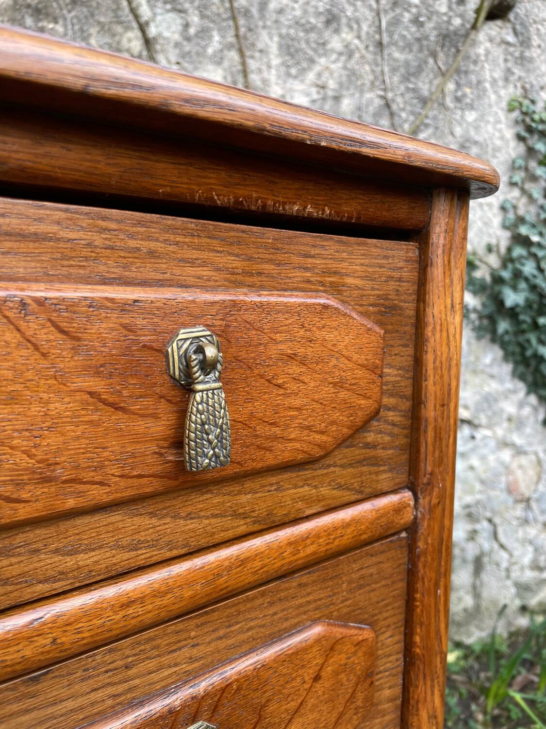 Vintage antique chest of drawers