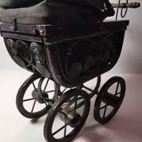 Poussette de poupée ancienne Français faite à la main,

Années 1900. Collection