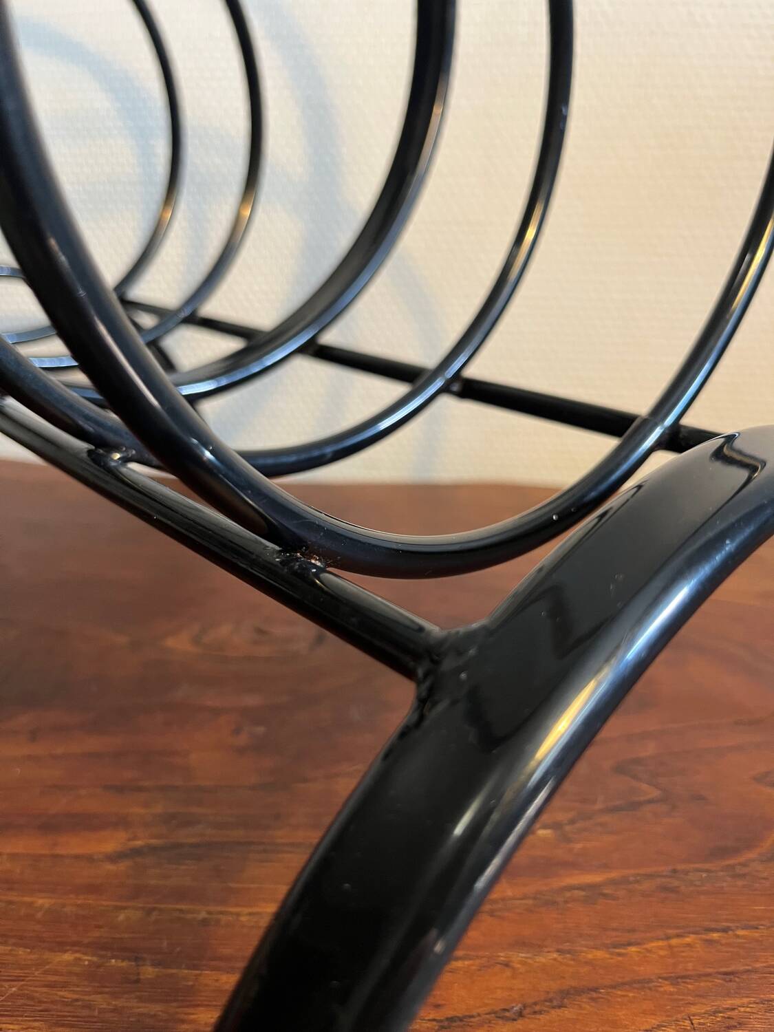 Porte revue métallique