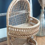Wicker wall shelf