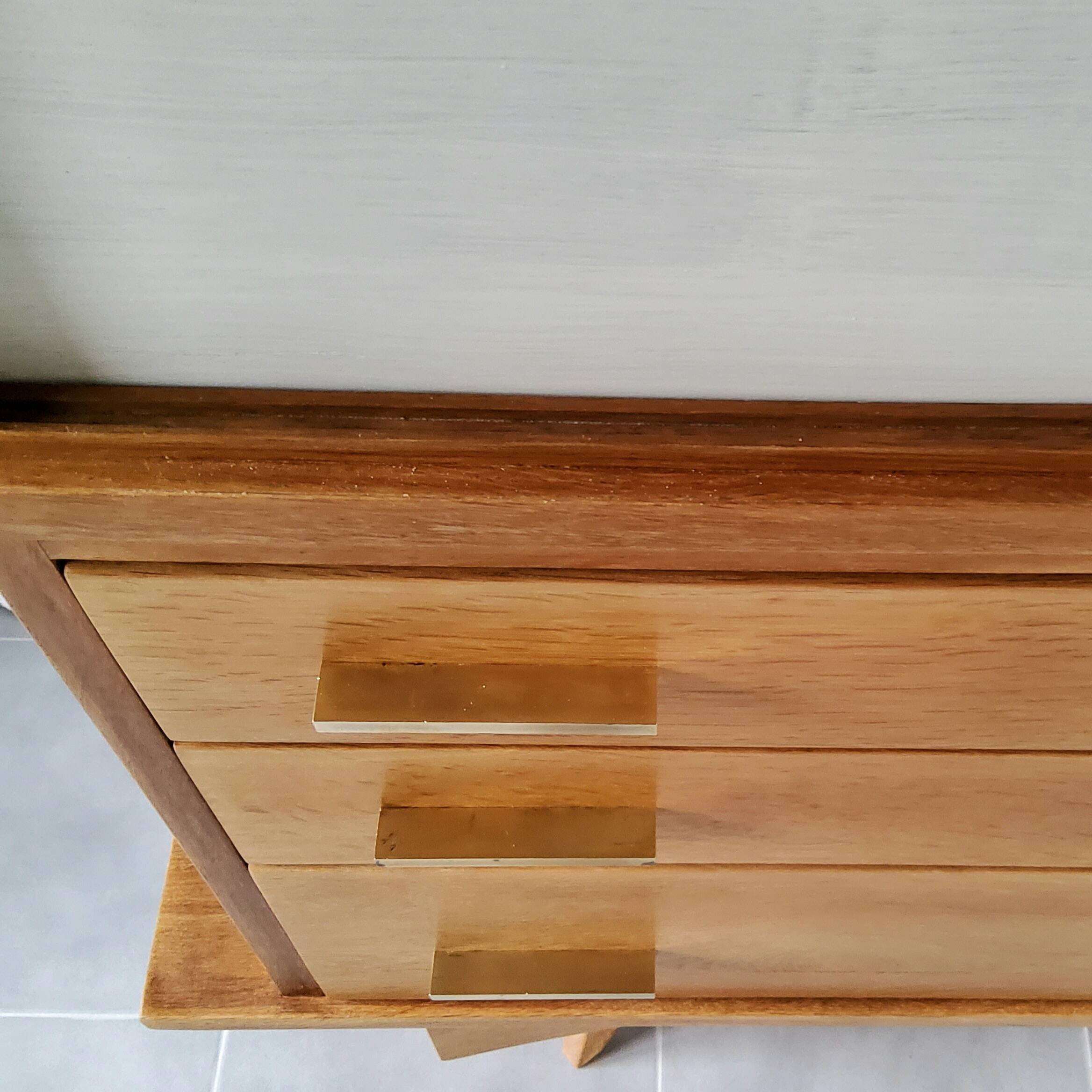 Bookcase showcase from the 50s