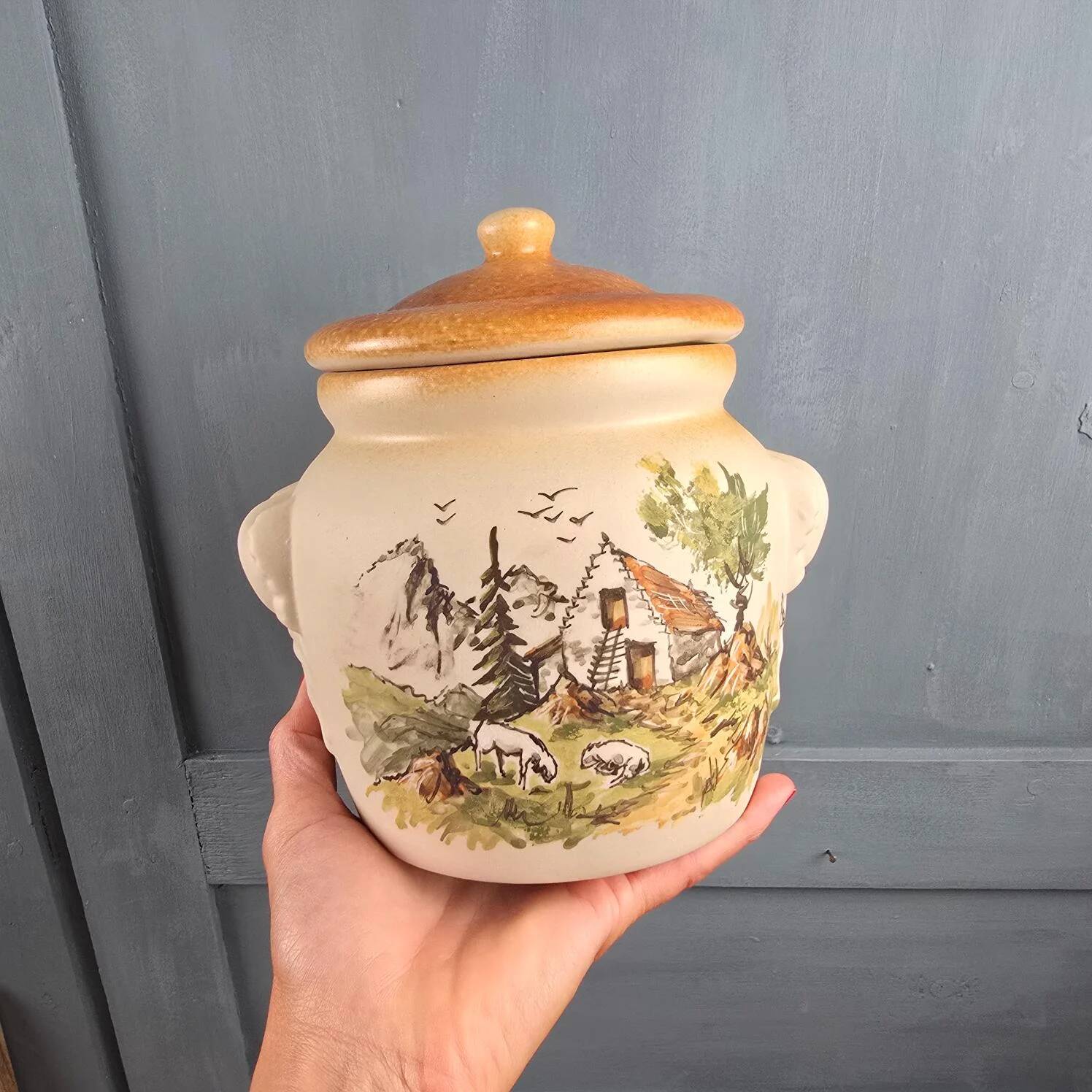 Vintage artisan sweet box Cazalas GET Bagnères 1983 – Mountain decor