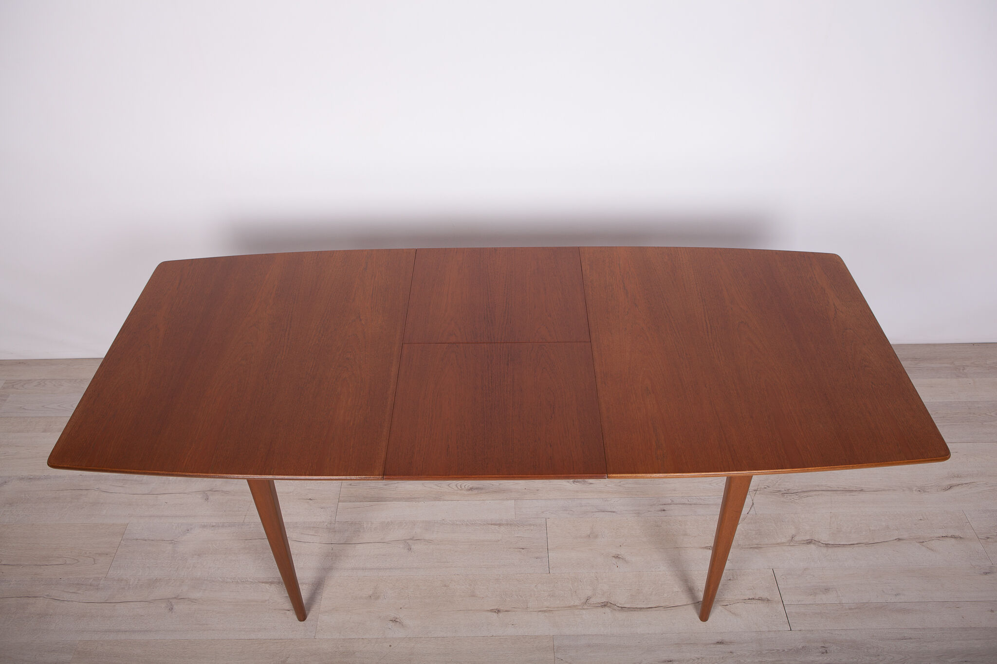 Mid-Century Teak Extendable Dining Table from McIntosh, 1960s