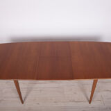 Mid-Century Teak Extendable Dining Table from McIntosh, 1960s
