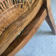Table ronde avec rallonges et 4 chaises dossier cannage Vintage