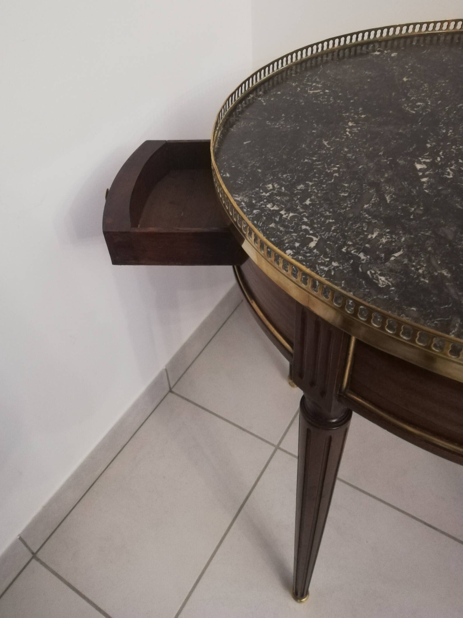 Mahogany hot water bottle table