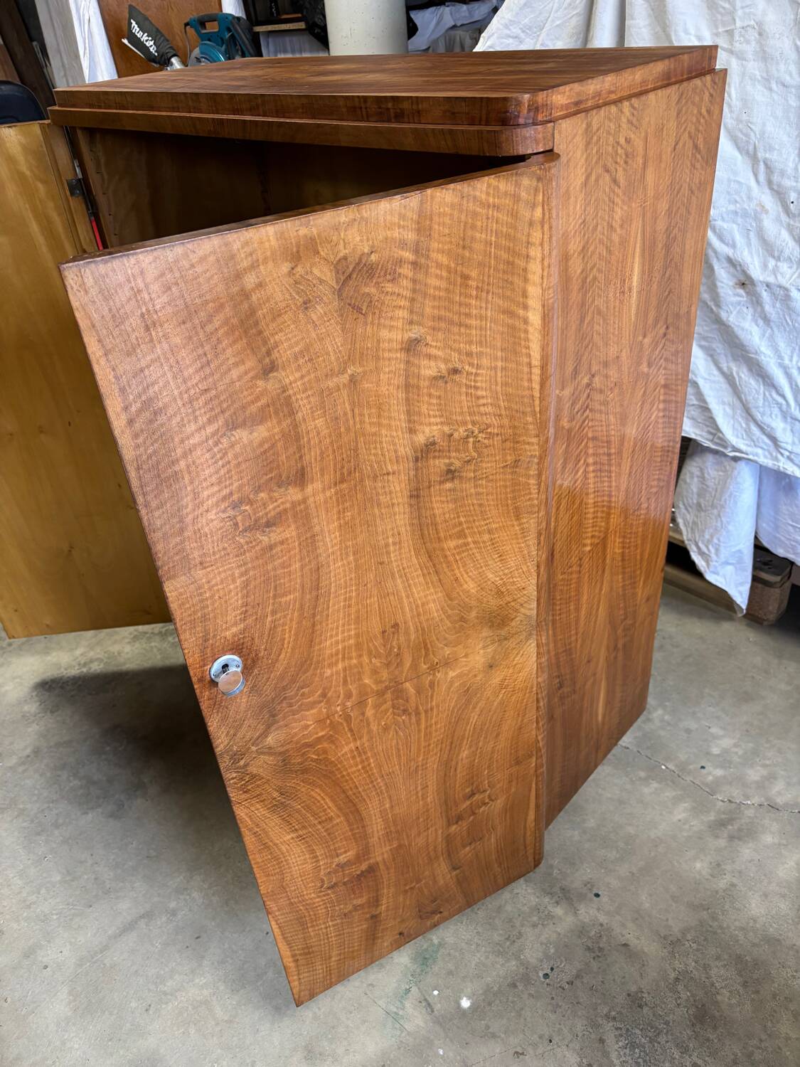 Art Deco storage unit
