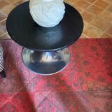 Tulip-shaped coffee table