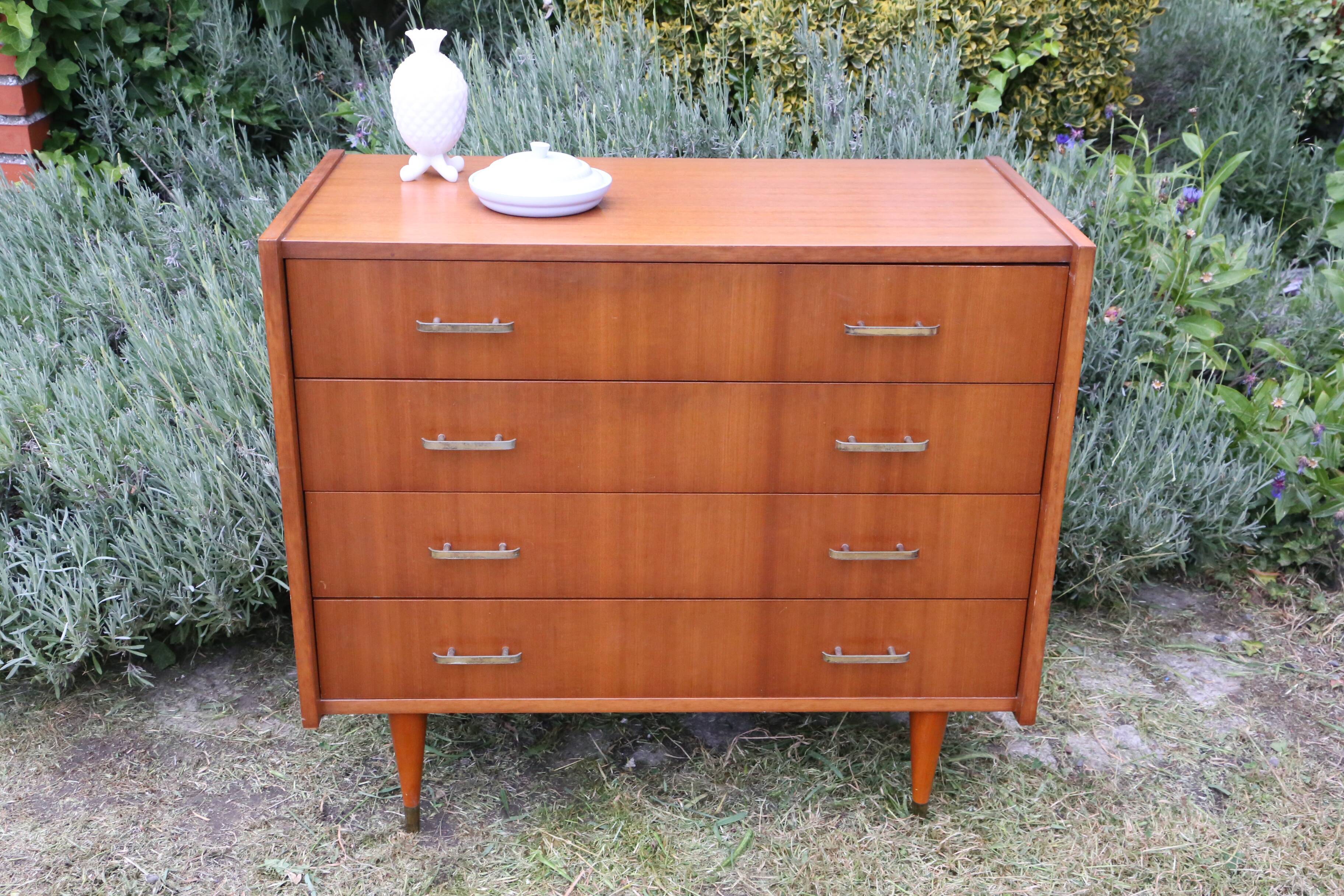 Vintage dresser