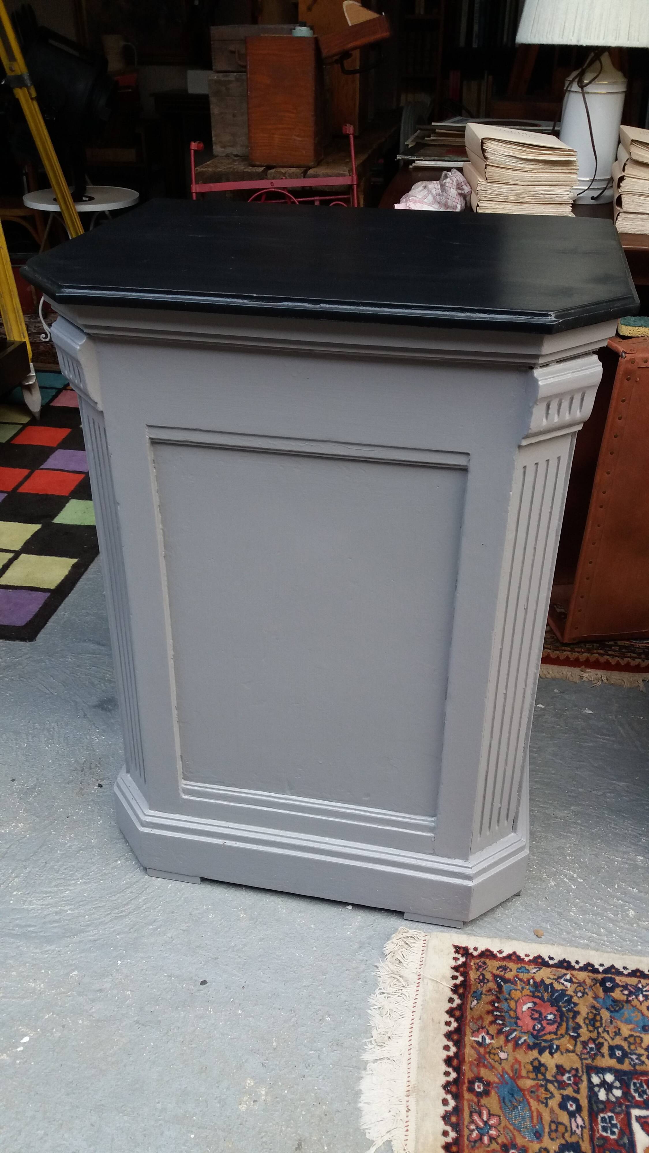 Store counter/cash register