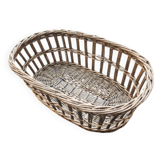 Antique oval wicker basket
