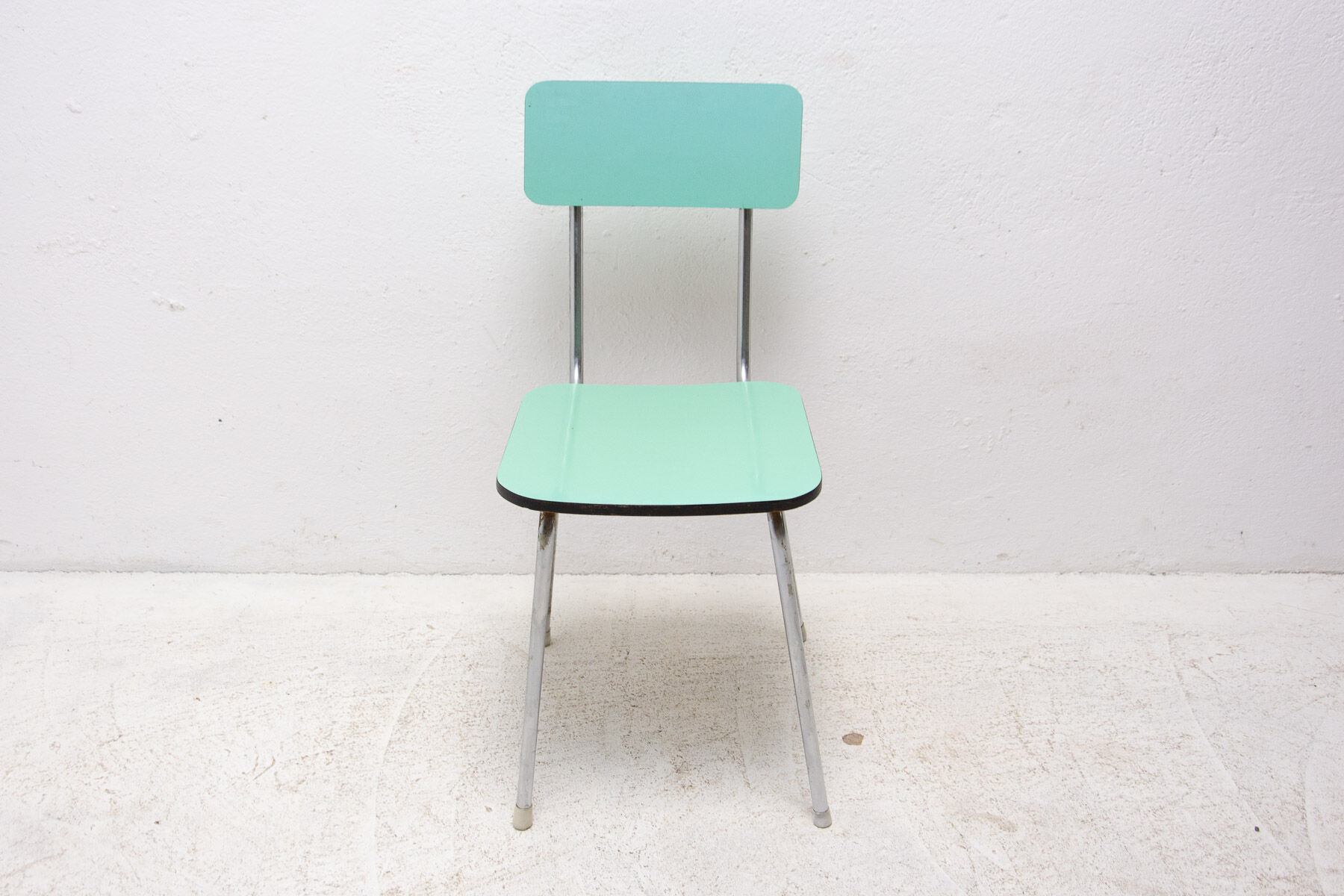 Paire de chaises café en formica de couleur tchécoslovaque, années 1960