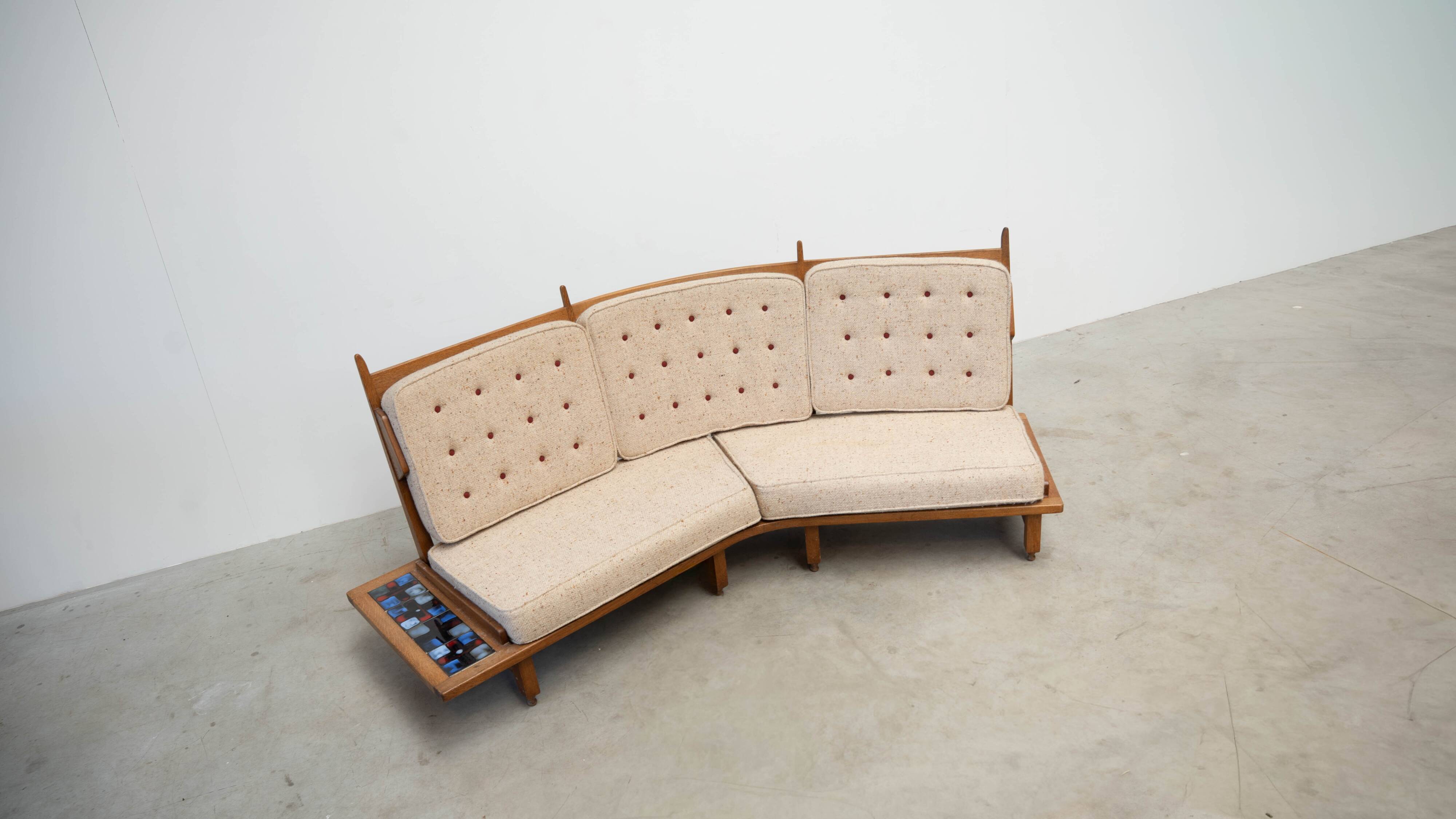 Curved sofa by Guillerme et Chambron for Votre Maison