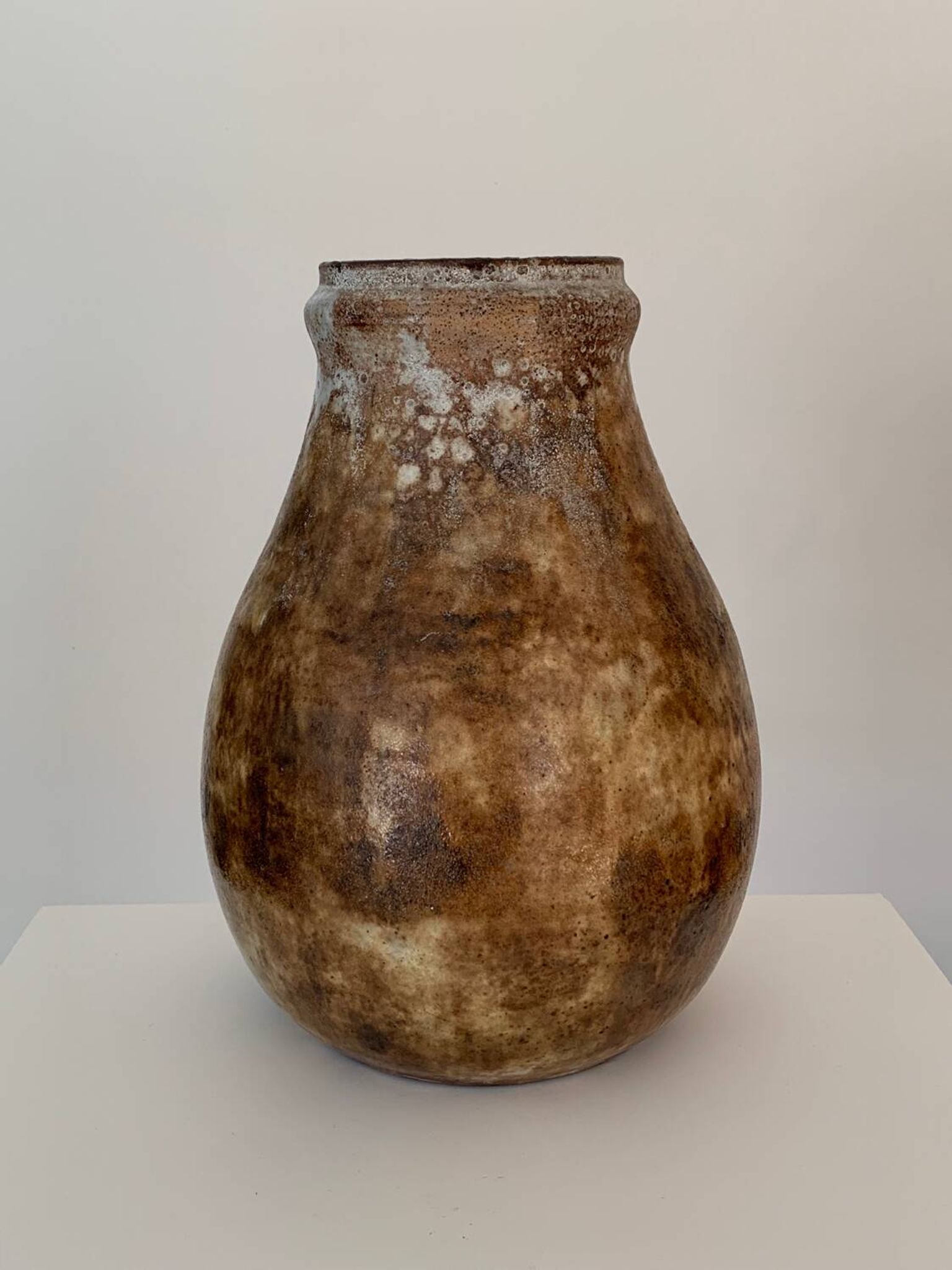 Vase signed Kostanda Vallauris