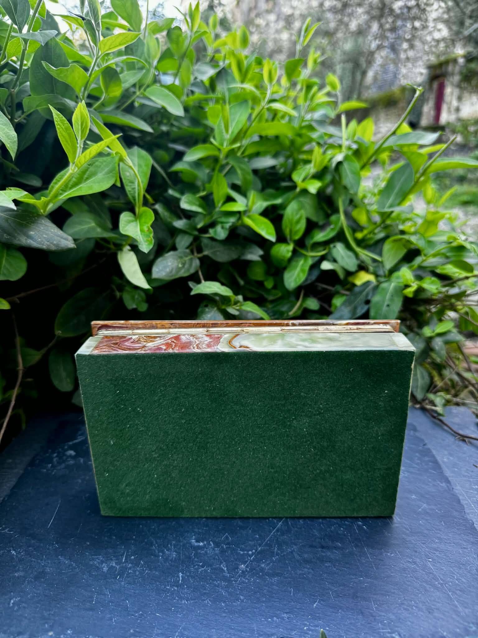 Ashtray, onyx box from the 1960s, vintage Italy.